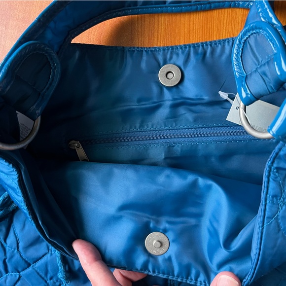 Women's Peacock Blue Hobo bag. Quilted with 2 front pockets. Fully lined. New - Picture 4 of 10